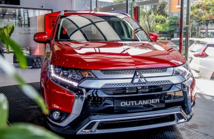 Bảng giá xe Mitsubishi tháng 3: Mitsubishi Outlander được ưu đãi 50% lệ phí trước bạ